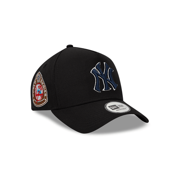 GORRA NEW ERA NEW YORK YANKEES 9FORTY NEGRA LOGO AZUL