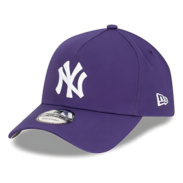 GORRA NEW ERA NEW YORK YANKEES 9FORTY MORADA LOGO BLANCO
