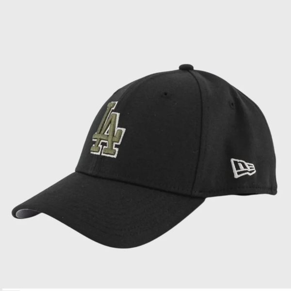 GORRA NEW ERA LOS ANGELES DODGERS TALLA S/M 39THIRTY NEGRA LOGO VERDE MILITAR